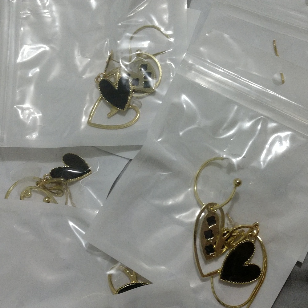 Black Heart Earrings Gold-tone Hoop Dangle Mix & Match Asymmetrical Tassel - Picture 8 of 16